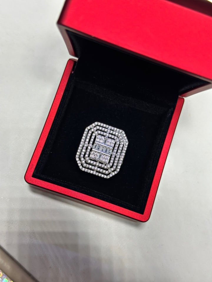 Pırlanta Montür Mega Baget Yüzük