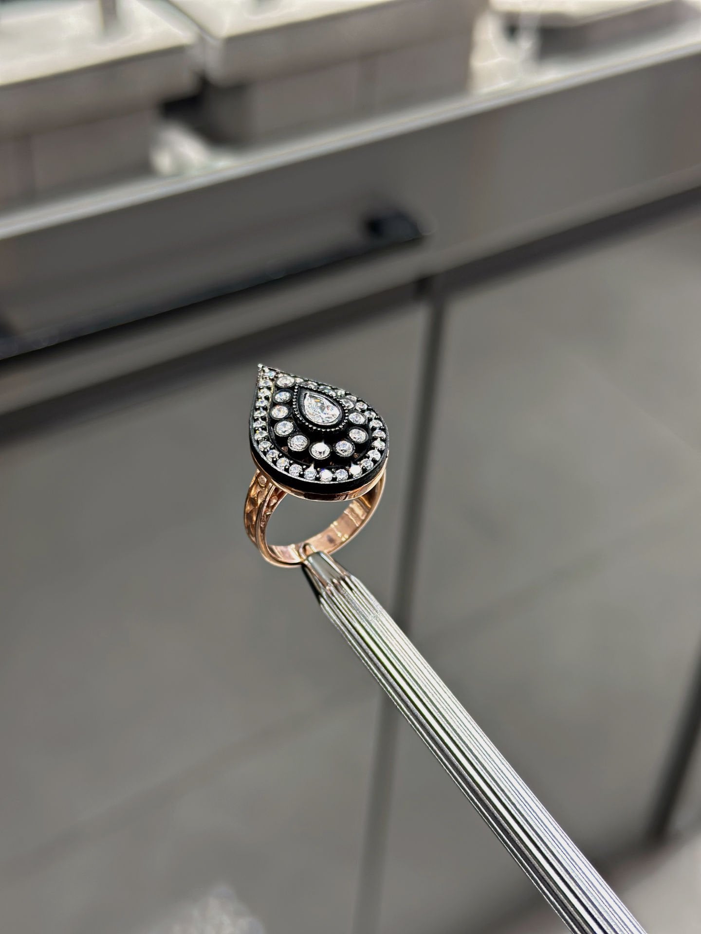 Elmas Montür Damla Yüzük